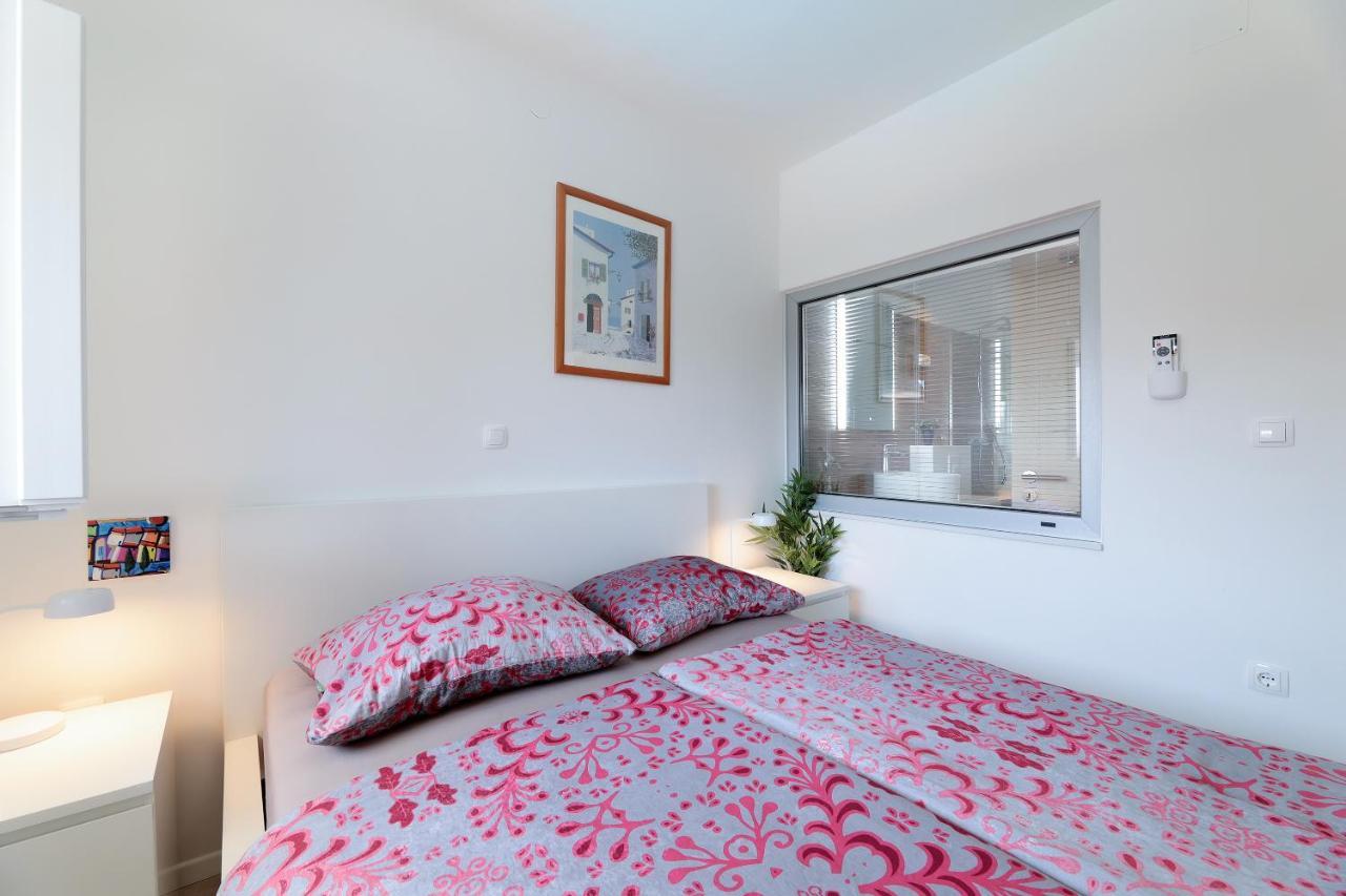 Apartment Alan 2 Vrsi Eksteriør billede