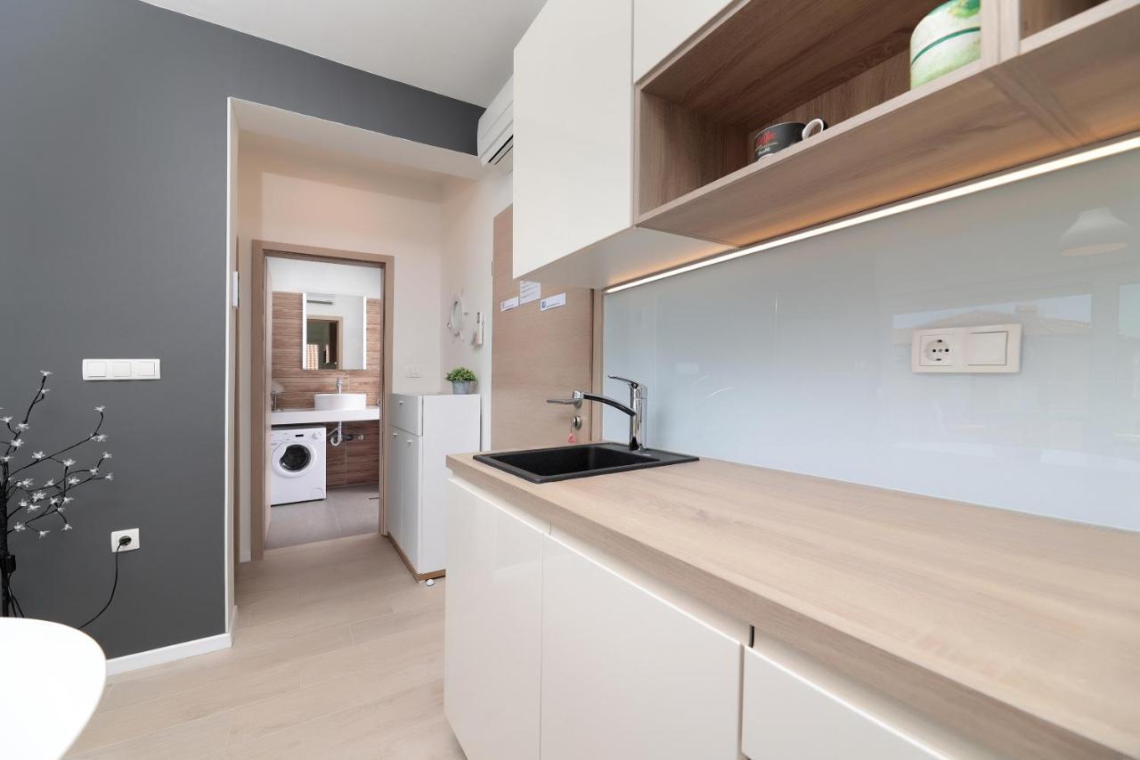 Apartment Alan 2 Vrsi Eksteriør billede